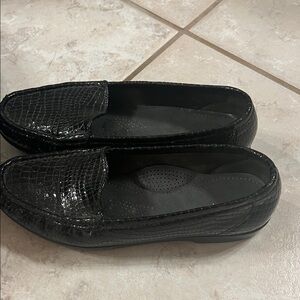 SAS Black Textured Slip-On Loafers